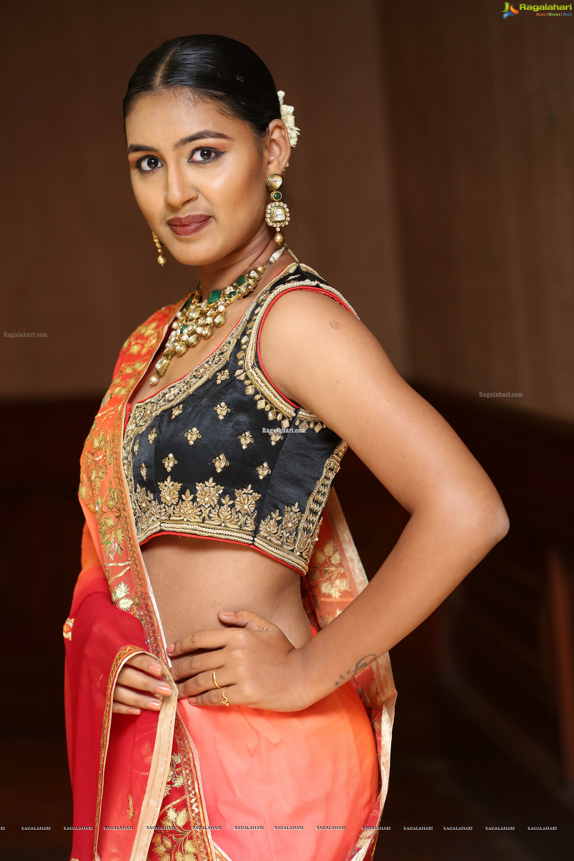 Meenal @ Royal Fables Exhibition - HD Gallery