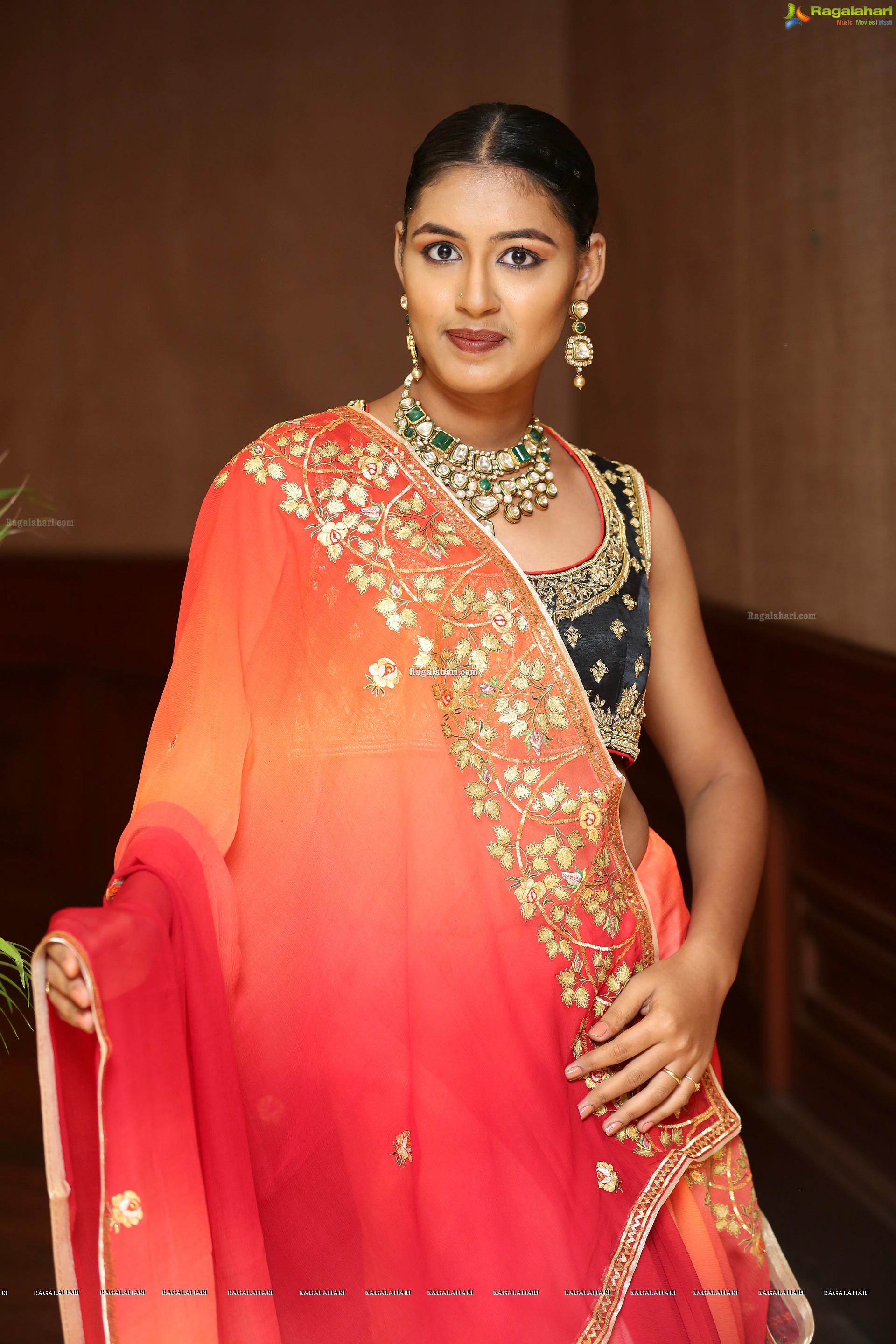 Meenal @ Royal Fables Exhibition - HD Gallery