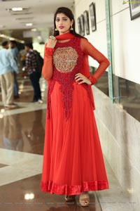 Naziya Khan at Hi-Life Fashion Show