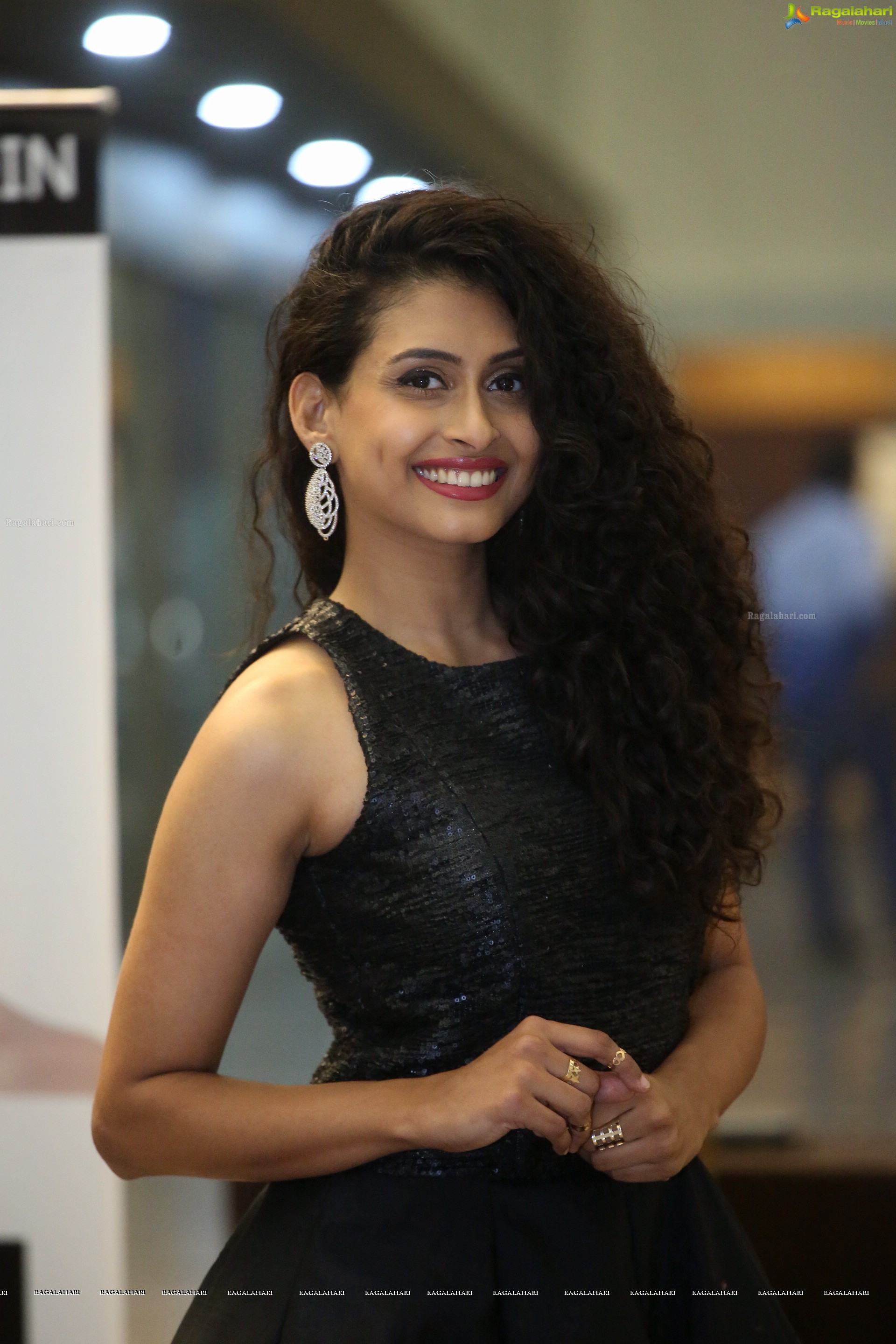 Nitya Naresh @ BeautyLand at JRC Convention - HD Gallery