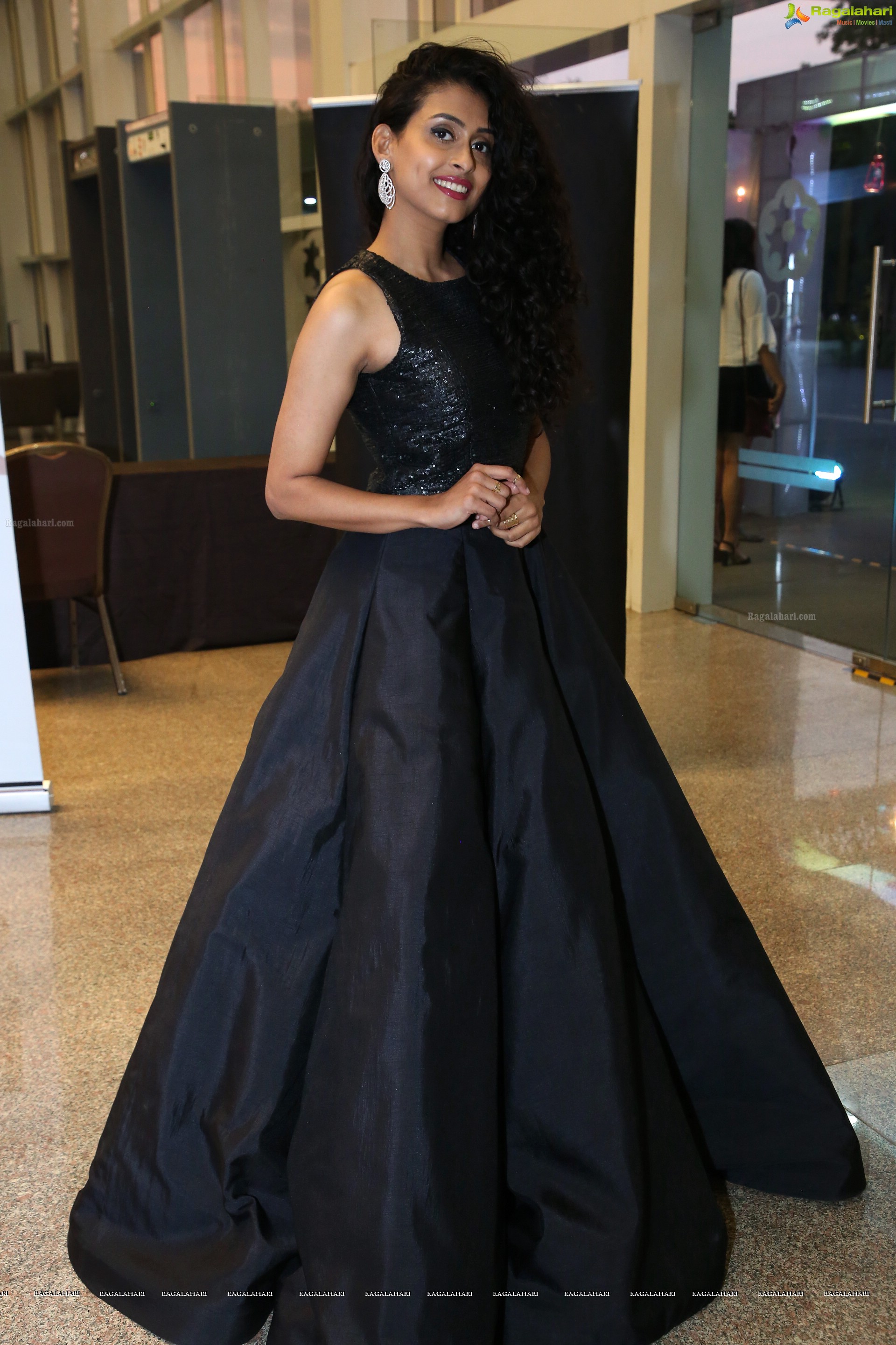 Nitya Naresh @ BeautyLand at JRC Convention - HD Gallery