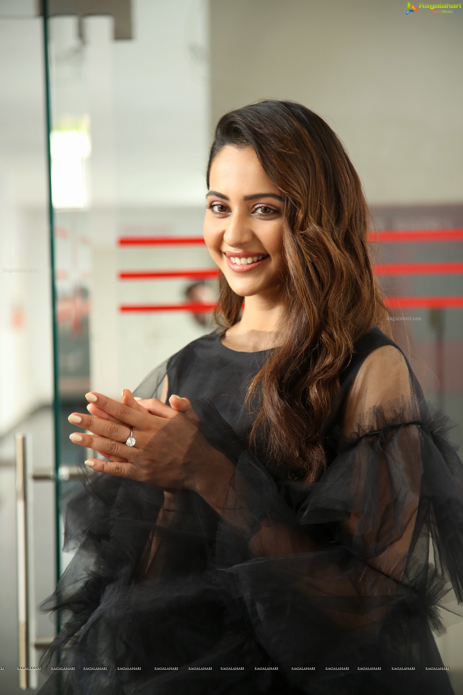 Rakul Preet Singh @ Manmadhudu 2 Interview - HD Gallery