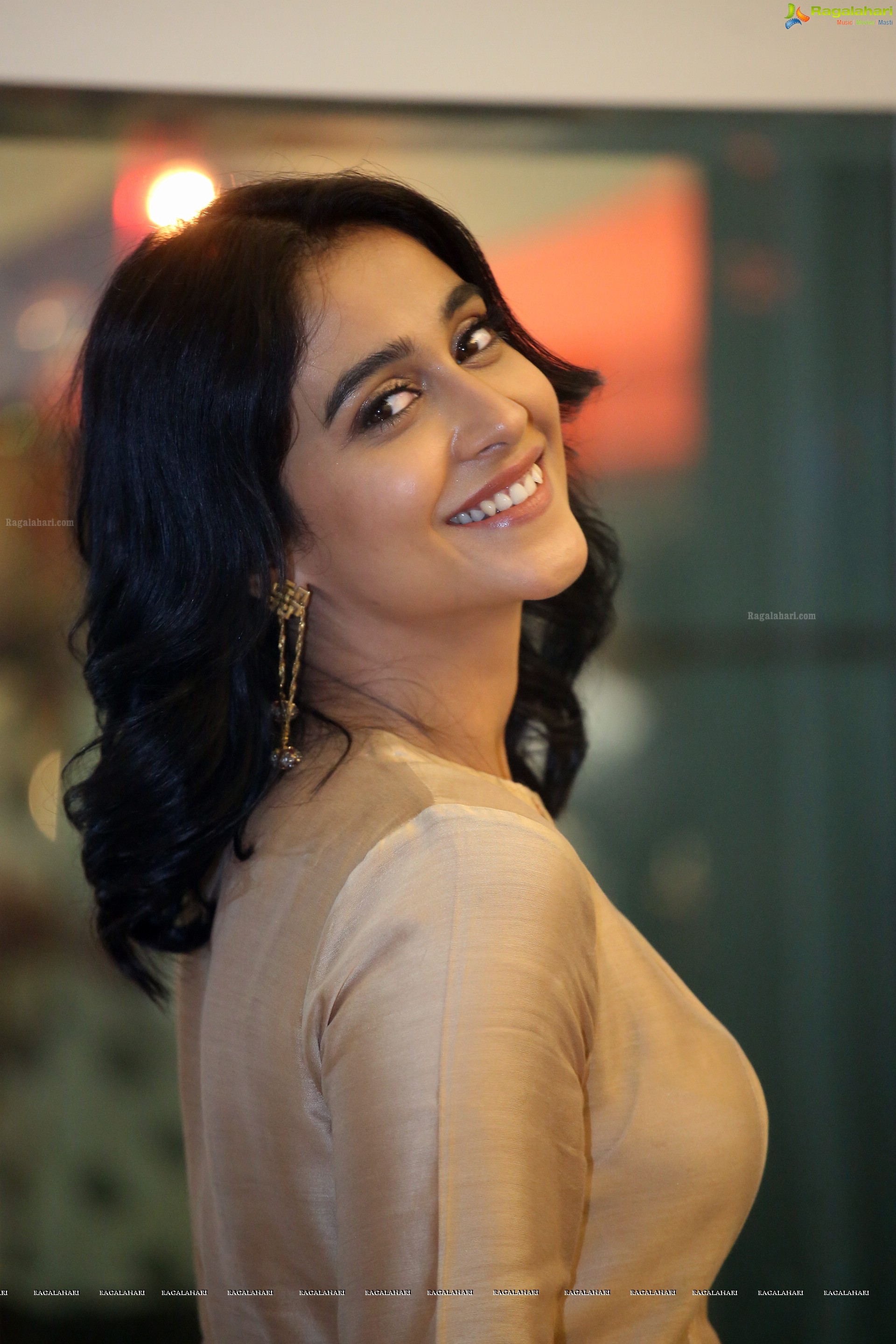 Regina Cassandra @ BeautyLand at JRC Convention Centre - HD Gallery