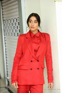 Regina Cassandra at Evaru Movie Interview