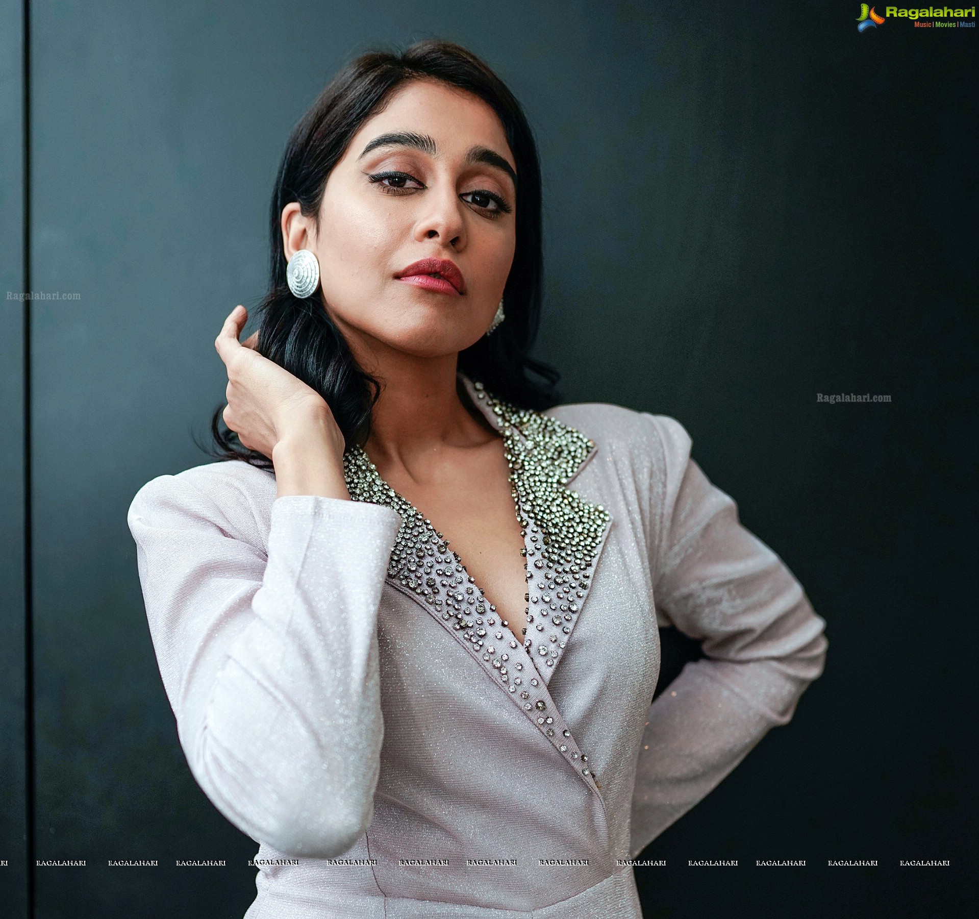 Regina Cassandra (High Definition Photos)