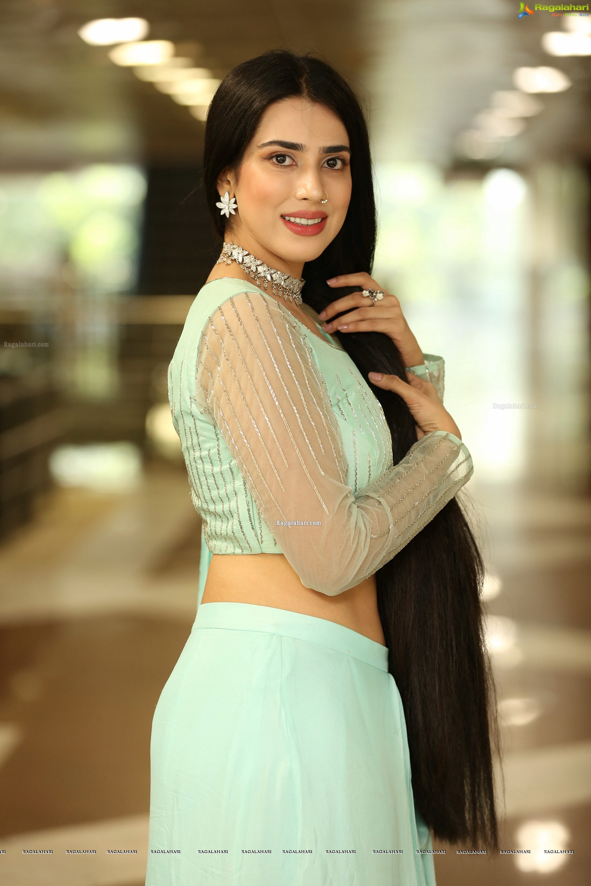 Saloni Misra @ Hi-Life Exhibition Curtain Raiser & Fashion Show - HD Gallery