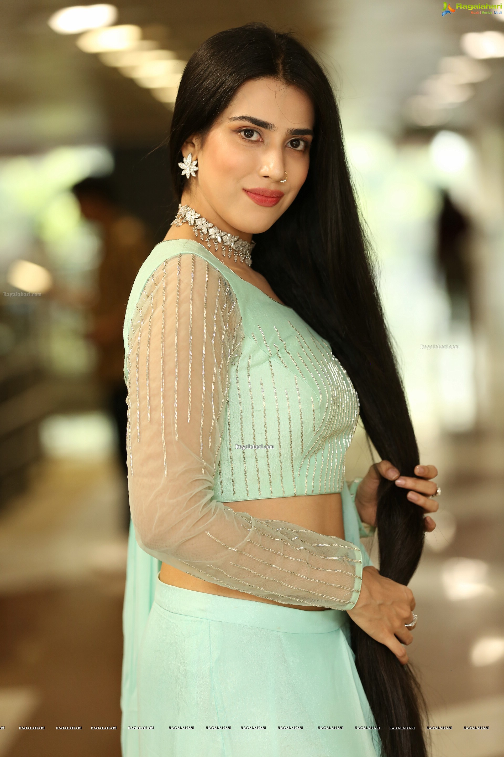 Saloni Misra @ Hi-Life Exhibition Curtain Raiser & Fashion Show - HD Gallery