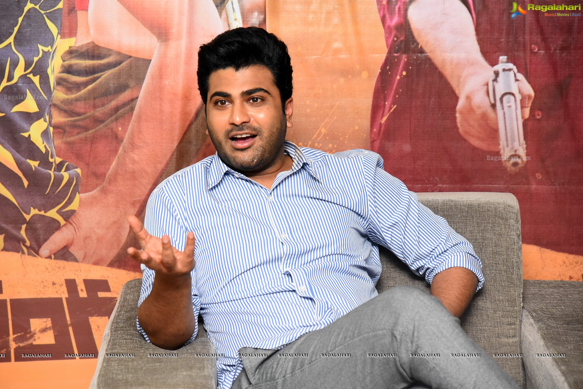 Sharwanand @ Ranarangam Interview