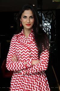 Shilpa Reddy at Mirrors Luxury Salon