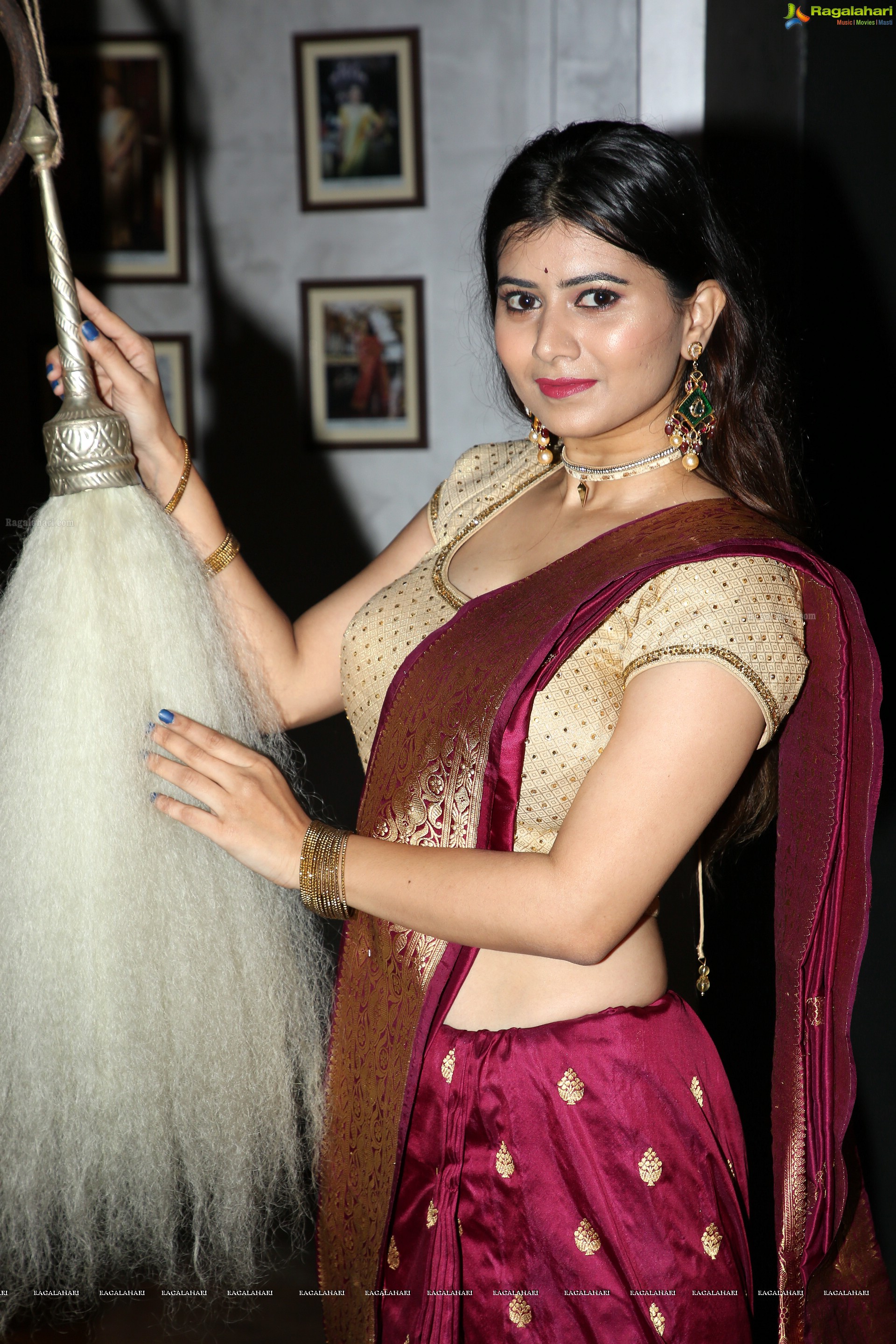 Shraddha Sharma @ Rajyalakshmi Gubba's Special Collection Launch - HD Gallery