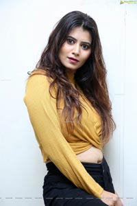 Shraddha Sharma Photoshoot