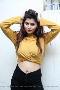 Shraddha Sharma Photoshoot