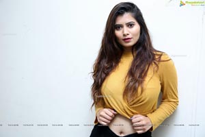 Shraddha Sharma Photoshoot