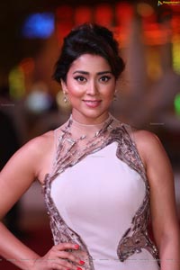 Shriya Saran