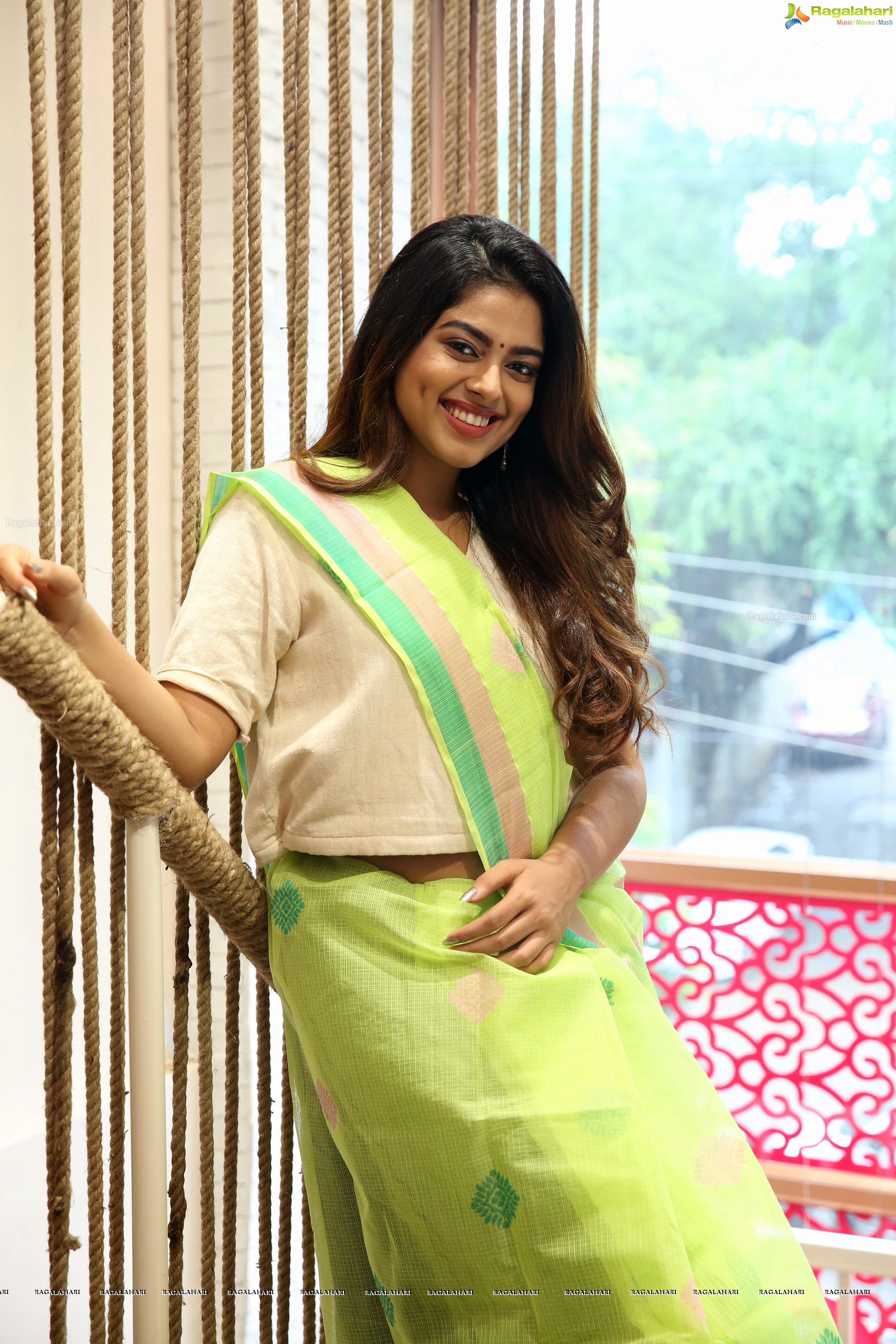 Siddhi Idnani @ Earthica Store Launch - HD Gallery