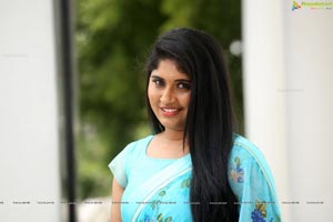 Sonia Chowdary at Ninnu Thalachi Teaser Launch