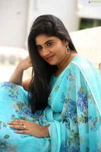 Sonia Chowdary at Ninnu Thalachi Teaser Launch