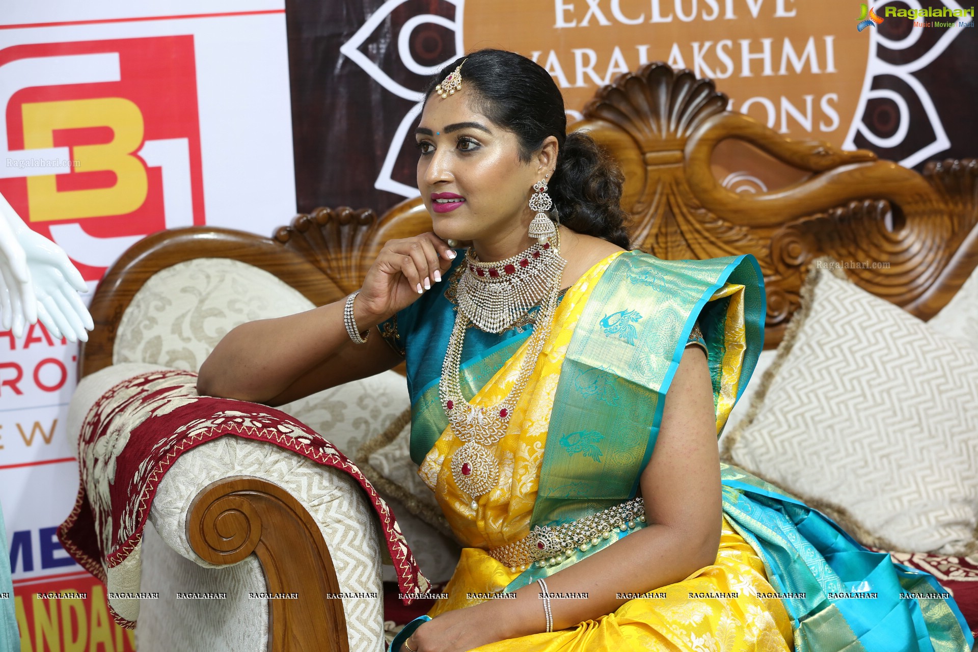 Sowmya Yadav @ Chandana Brothers New Collection Launch - HD Gallery