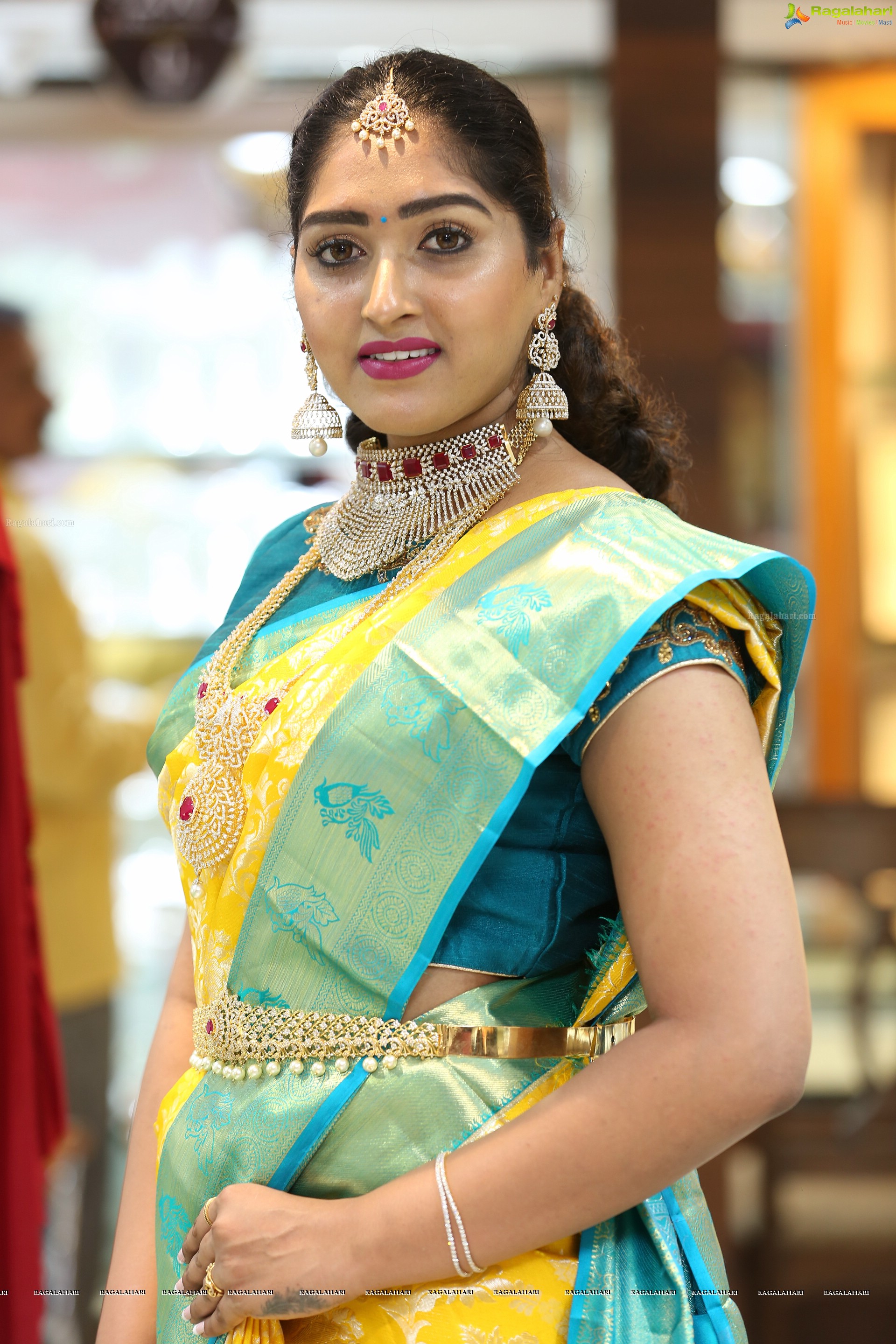 Sowmya Yadav @ Chandana Brothers New Collection Launch - HD Gallery