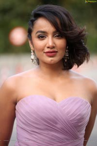 Tejaswi Madivada at BeautyLand