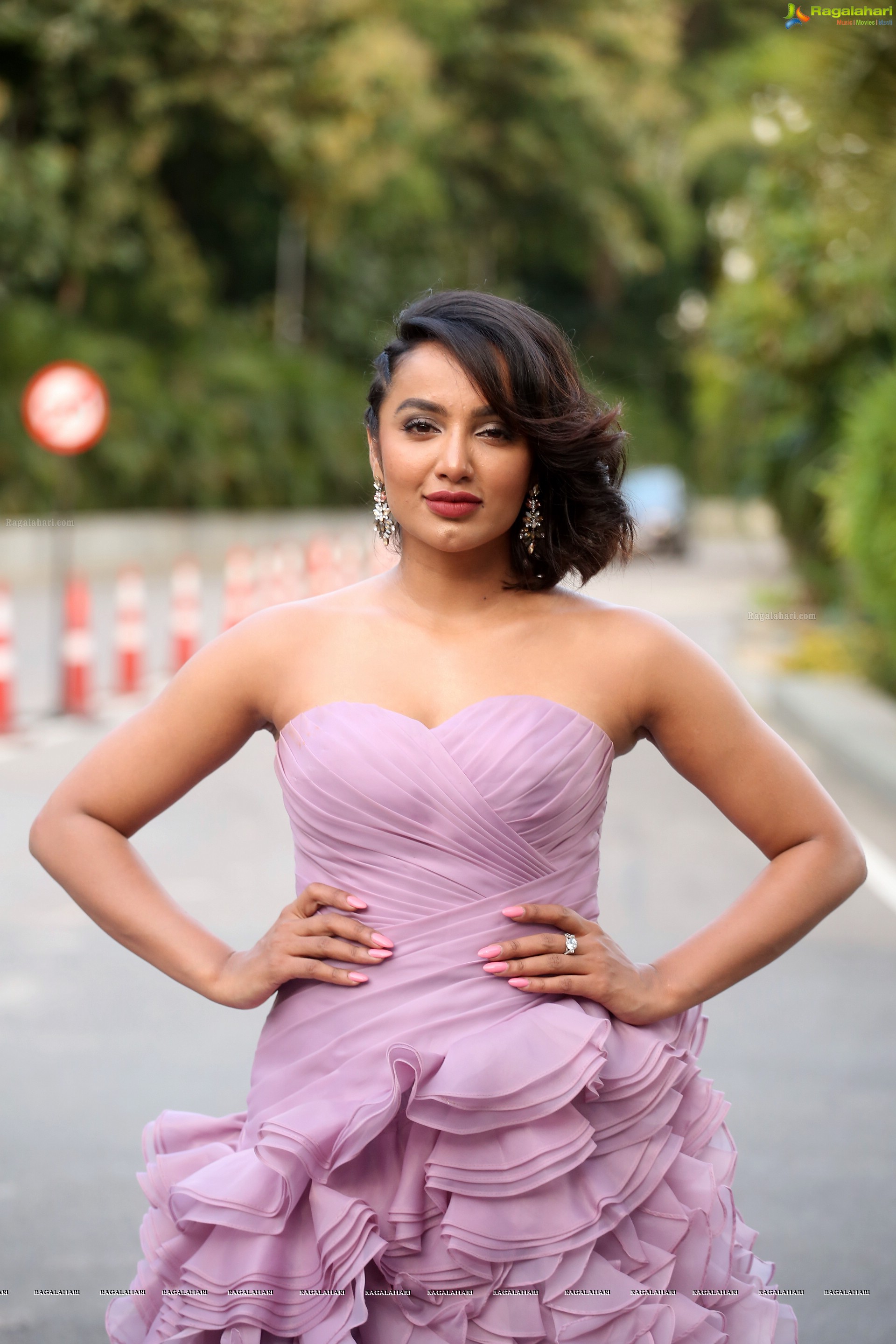 Tejaswi Madivada @ BeautyLand at JRC Convention Centre - HD Gallery