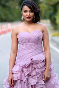 Tejaswi Madivada at BeautyLand