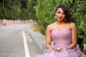 Tejaswi Madivada at BeautyLand