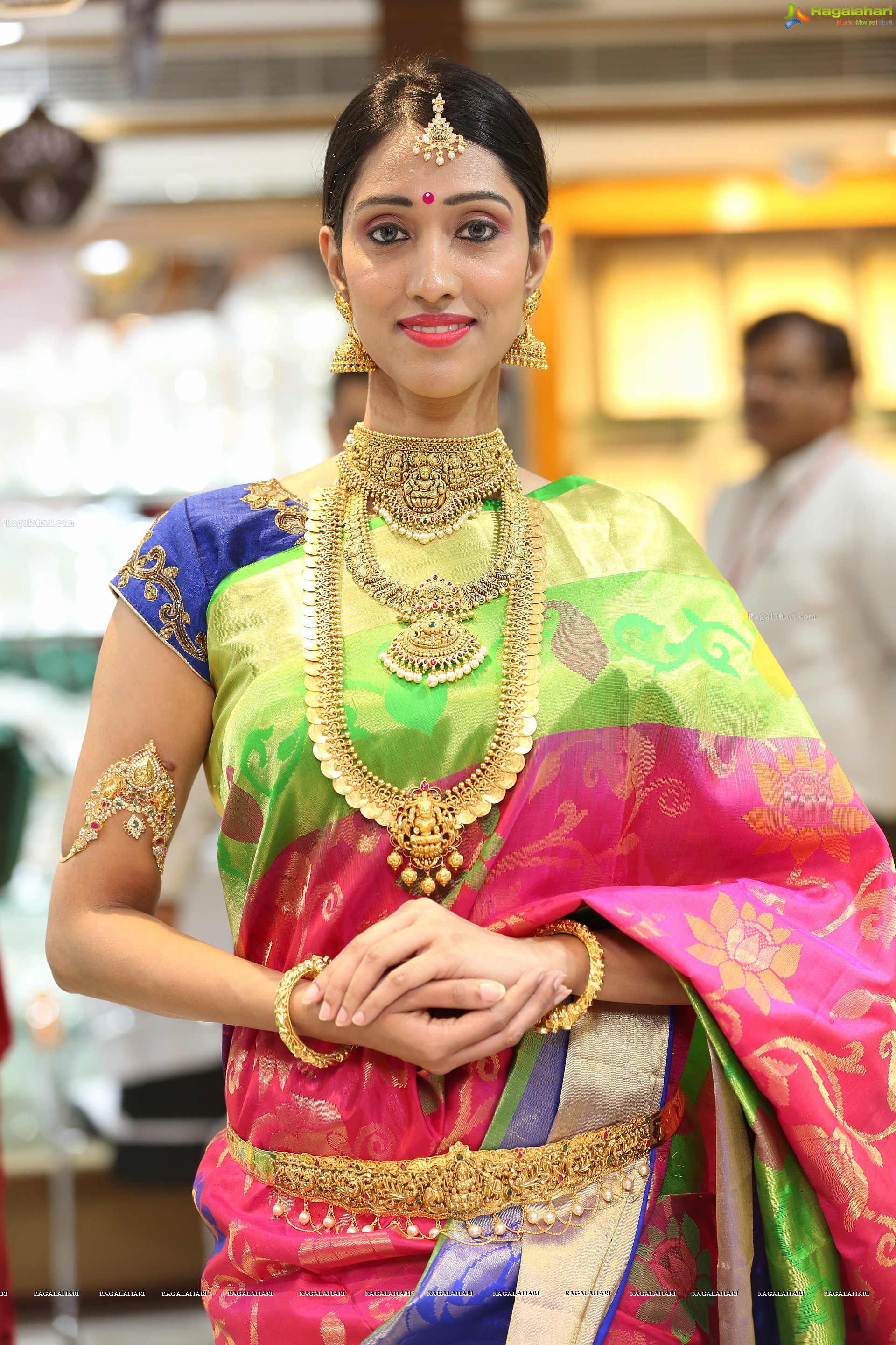 Veena Vemula @ Chandana Brothers New Collection Launch - HD Gallery