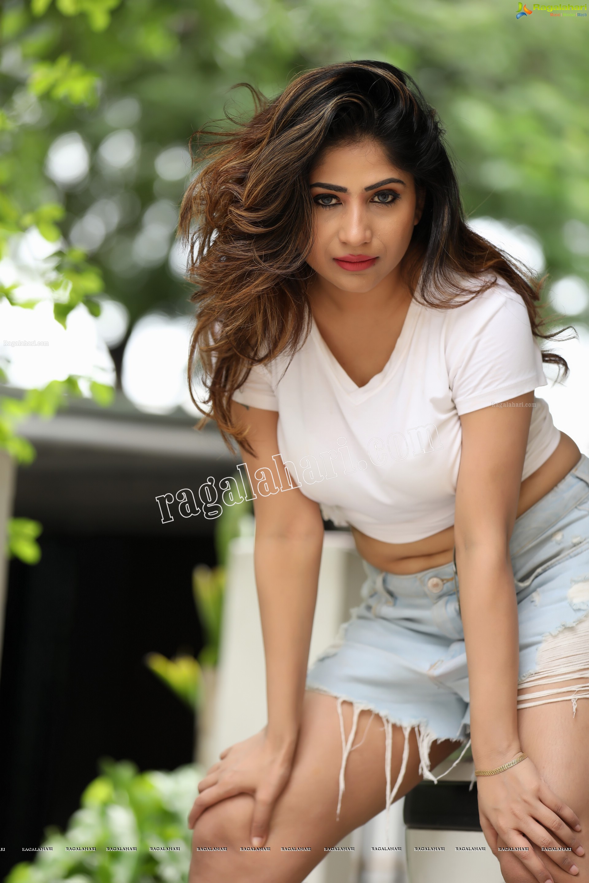 Madhulagna Das (Exclusive Photo Shoot) (High Definition Photos)