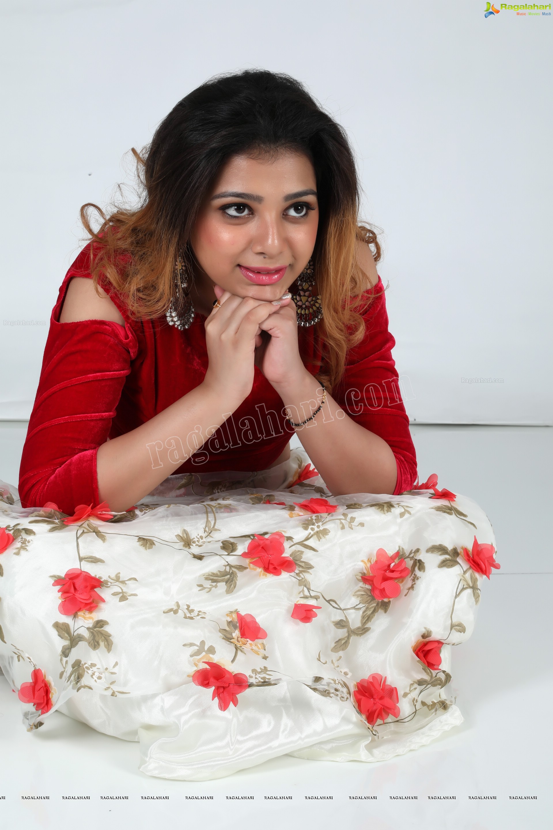 Nameera Mohammed (Exclusive Photo Shoot) (High Definition Photos)