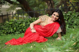 Sahithi Jadi Exclusive Photo Shoot