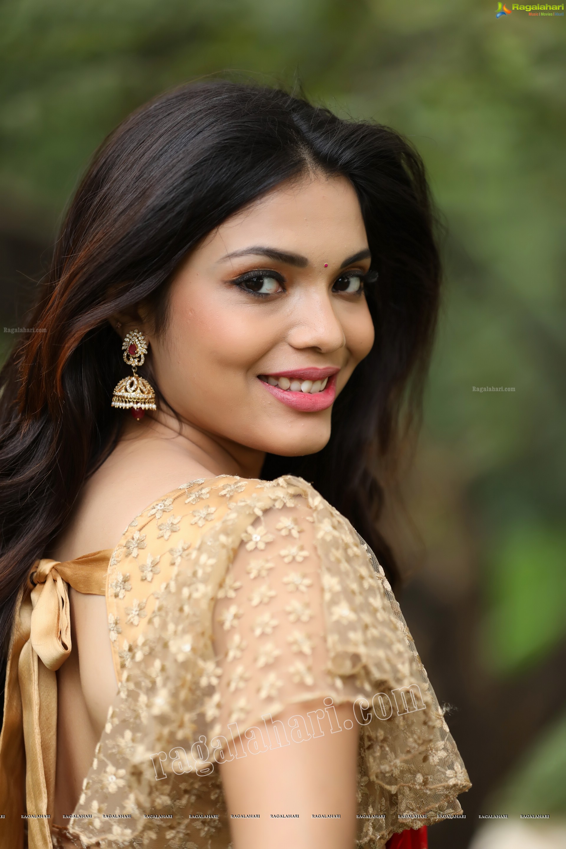 Sahithi Jadi (Exclusive Photo Shoot) (High Definition Photos)