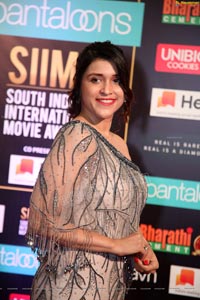 Mannara Chopra at SIIMA 2019