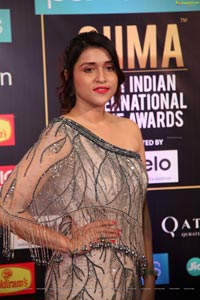 Mannara Chopra at SIIMA 2019