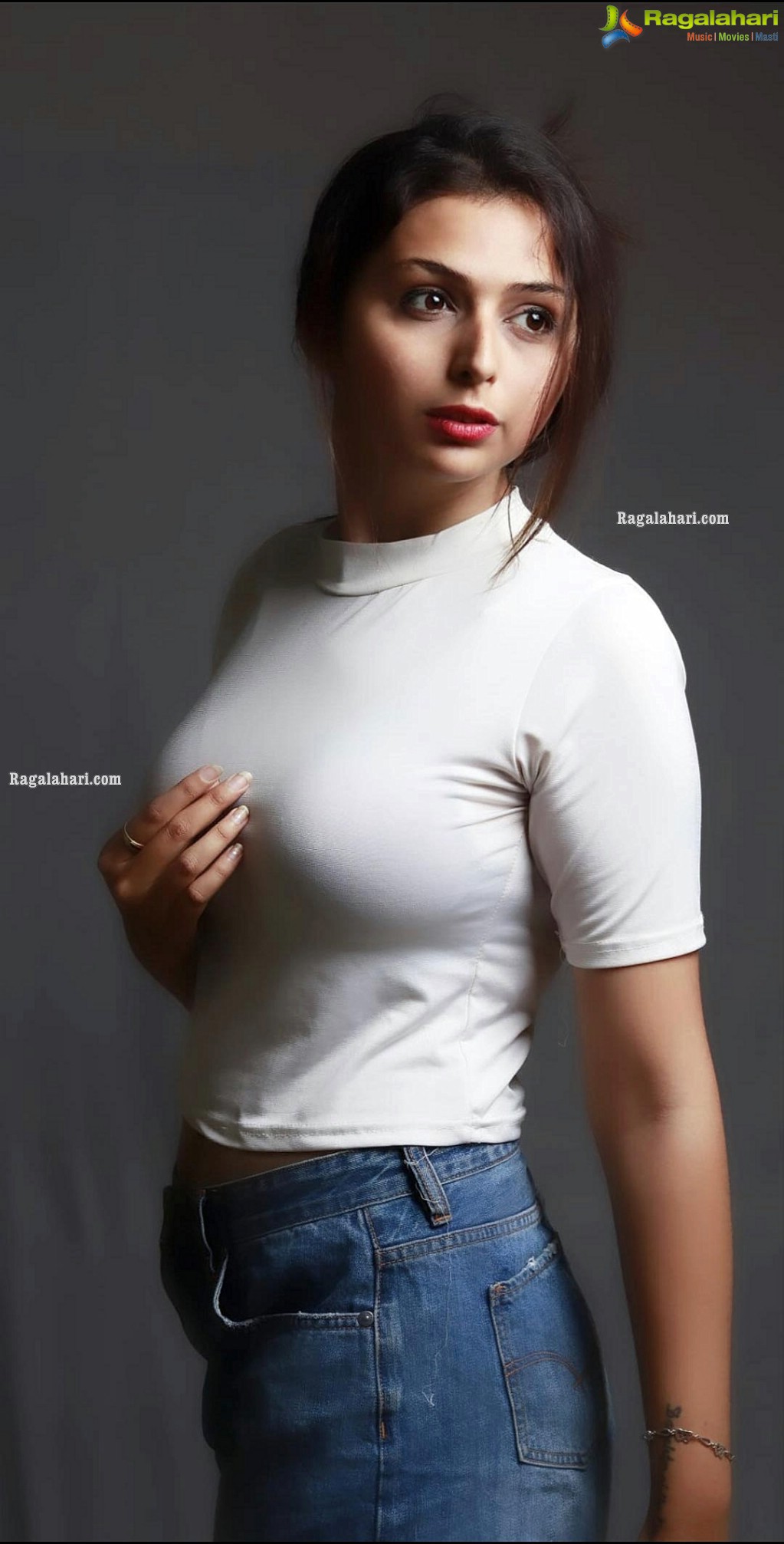 Vedvi Soni Latest Photoshoot Images - HD Gallery