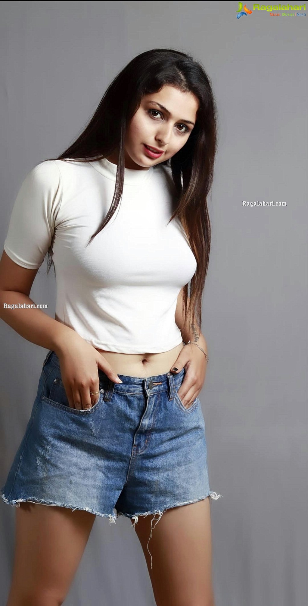 Vedvi Soni Latest Photoshoot Images - HD Gallery