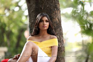 Bhavni Naidu T in Yellow Wrap Crop Top