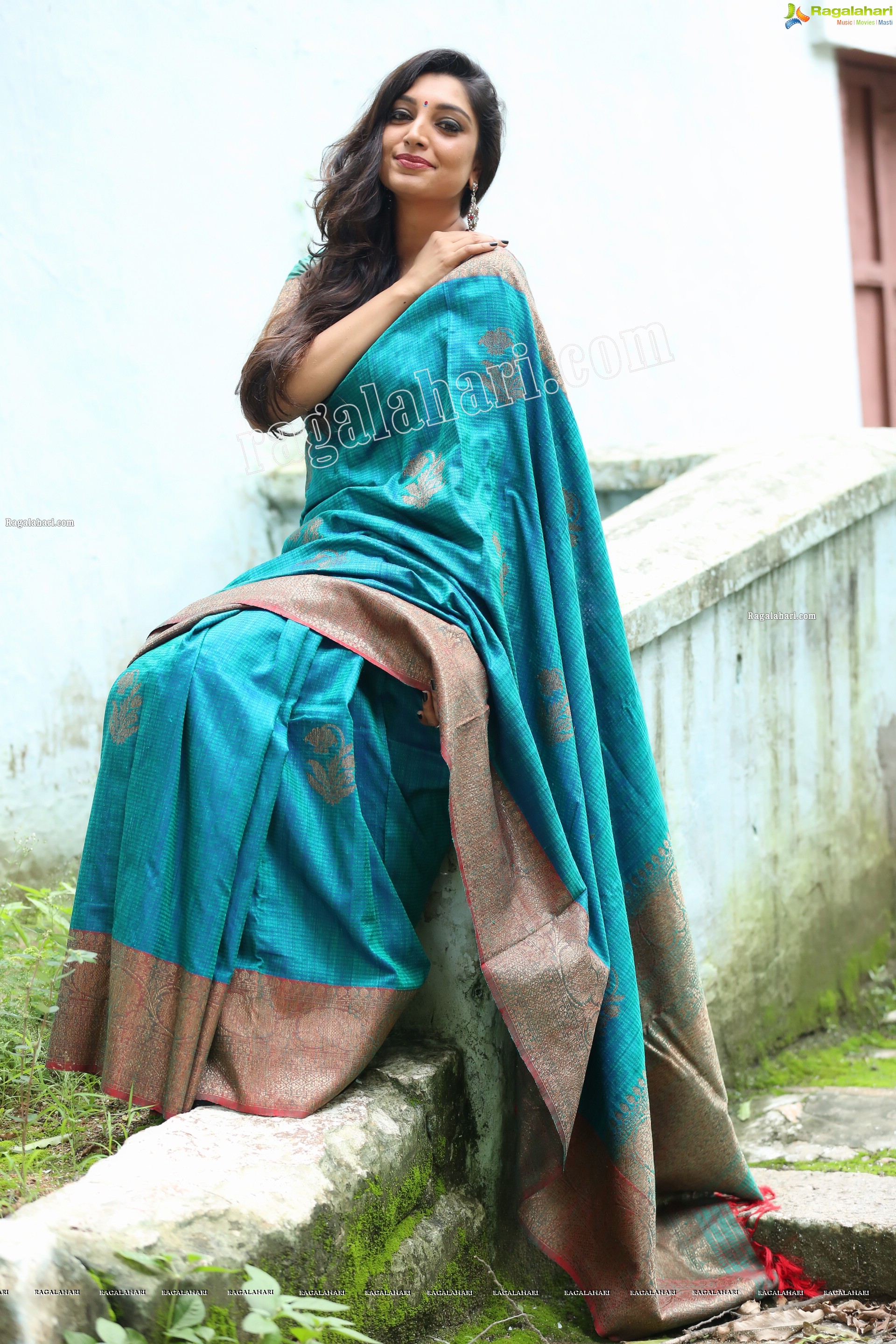 Rithu Manthra in Teal Blue Saree Exclusive Photo Shoot