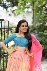 VJ Jaanu in Pink & Blue Lehenga Choli