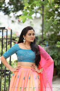 VJ Jaanu in Pink & Blue Lehenga Choli