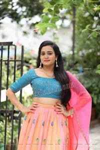 VJ Jaanu in Pink & Blue Lehenga Choli