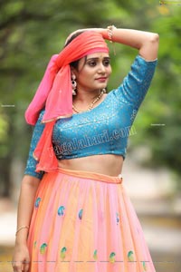 VJ Jaanu in Pink & Blue Lehenga Choli