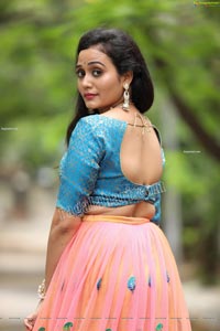 VJ Jaanu in Pink & Blue Lehenga Choli