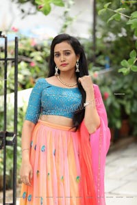 VJ Jaanu in Pink & Blue Lehenga Choli