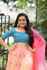 VJ Jaanu in Pink & Blue Lehenga Choli