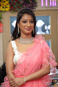 Chaithanya Priya Showcases Malbar Gold & Diamonds