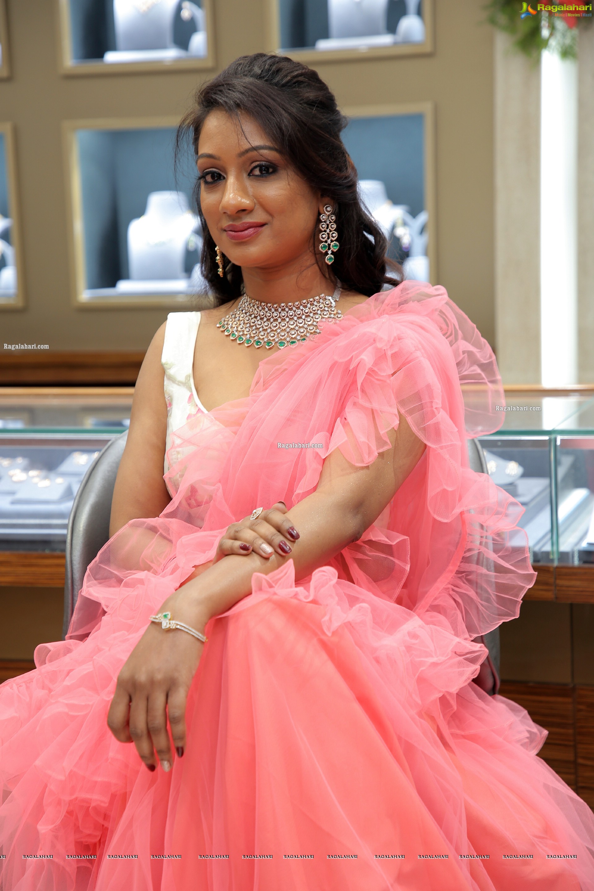 Chaithanya Priya Showcases Malbar Gold & Diamonds ‘Mine’ Diamond Jewellery Collection