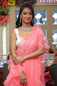 Chaithanya Priya Showcases Malbar Gold & Diamonds