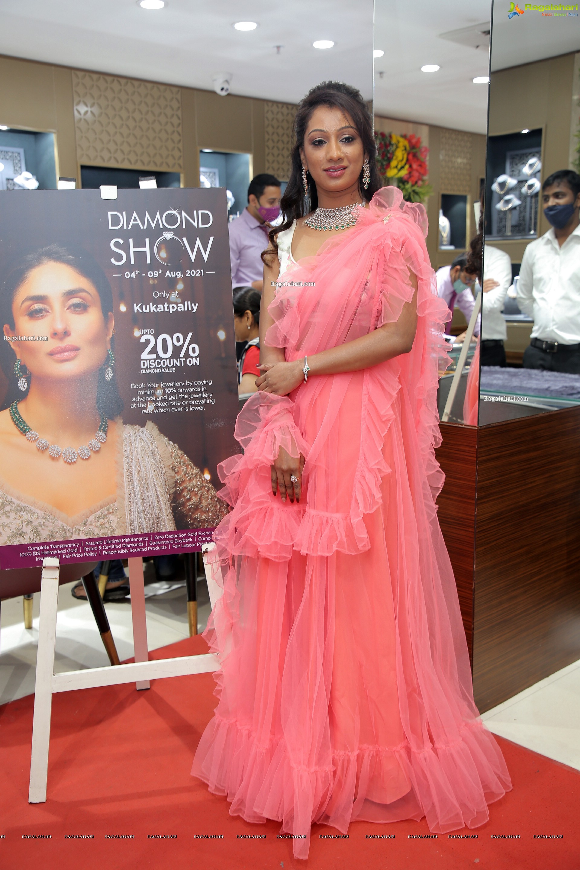 Chaithanya Priya Showcases Malbar Gold & Diamonds ‘Mine’ Diamond Jewellery Collection