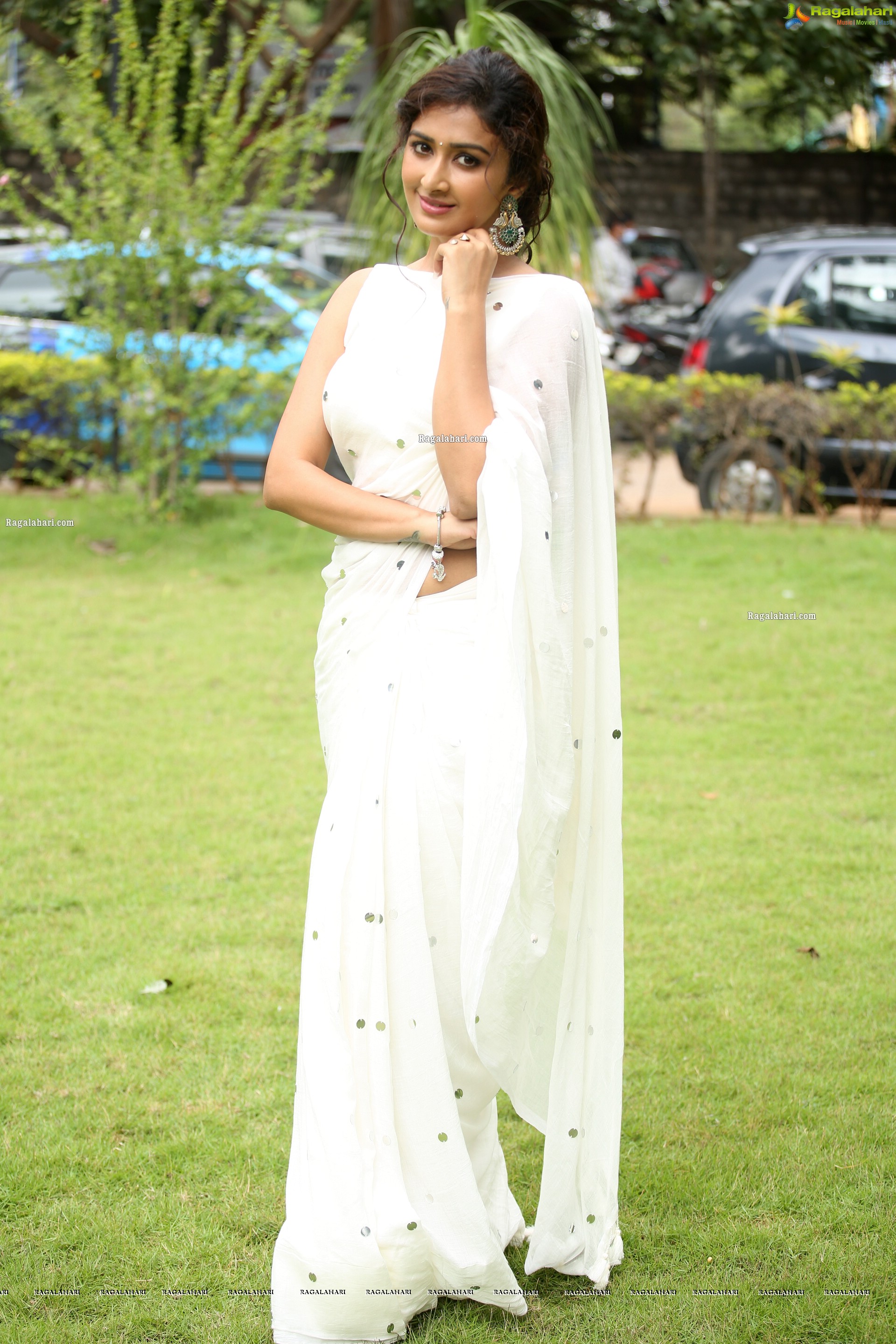 Farnaz Shetty at Induvadana Teaser Launch, HD Photo Gallery